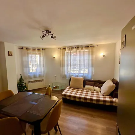 Дом отдыха Къща за гости Romano