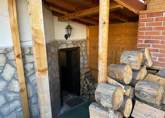 Ваканционна къща Къща за гости Romano Чепеларе