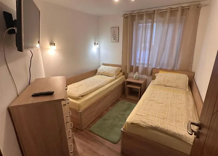 Ваканционна къща Къща за гости Romano Чепеларе