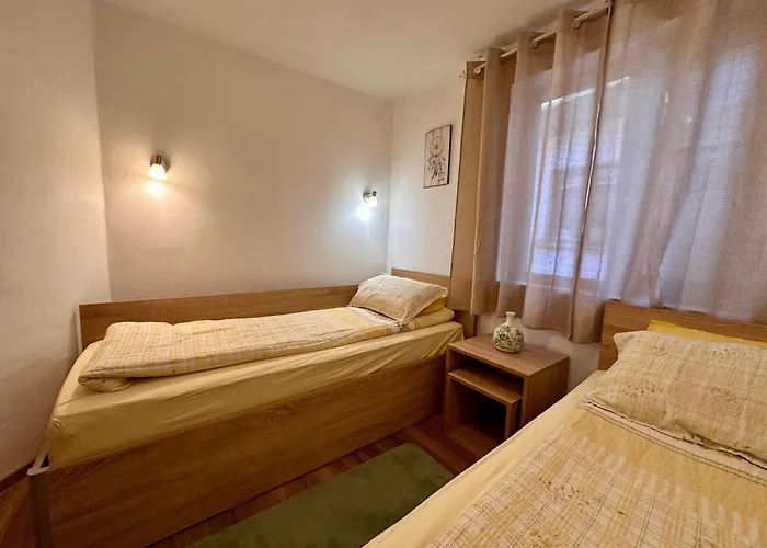 Къща за гости Romano Ваканционна къща