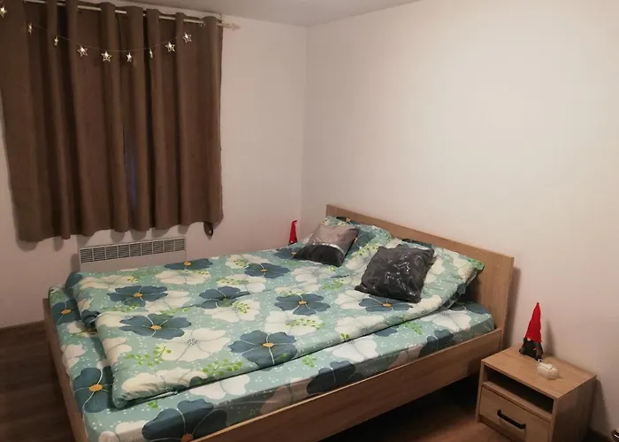 Къща за гости Romano Ваканционна къща *